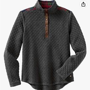 Quilted crew neck button up sweater
